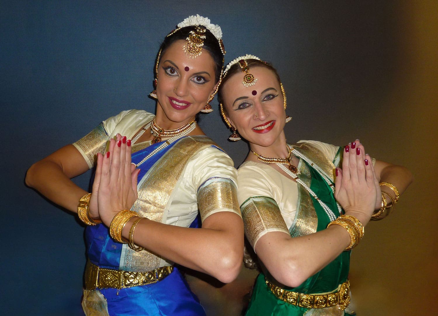 Chandra Devi und Sandra Eschenbach